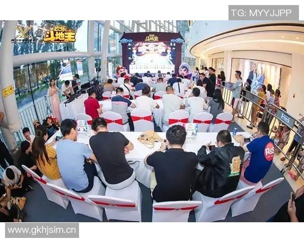 亲子共融电竞课堂：家长与孩子携手探索游戏世界的奥秘